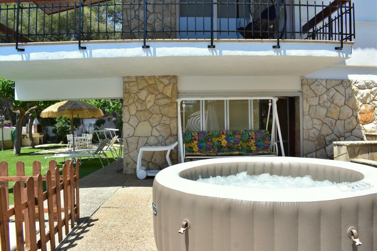 Villa Garden ตาร์ราโกนา ภายนอก รูปภาพ
